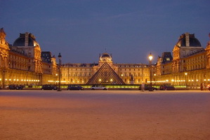 Музей Лувр в Париже